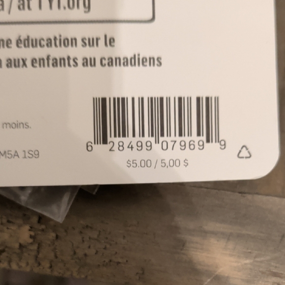 La Baie d'Hudson Beaded Bracelet - Navy and Multicolor - Picture 2 of 7